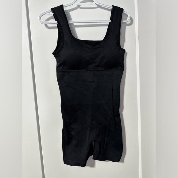 Viral HeyShape bodysuit square neck shapewear butt scrunch silhouette XL NEW - Picture 3 of 7